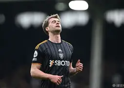 九游体育-包含风云突变！阿森纳加时末段扳平良机，西甲版图或变，压力陡增，更衣室氛围转暖的词条